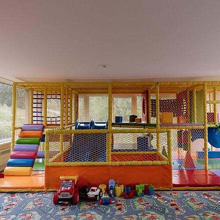 Summit Otel Yablunytsia Dış mekan fotoğraf