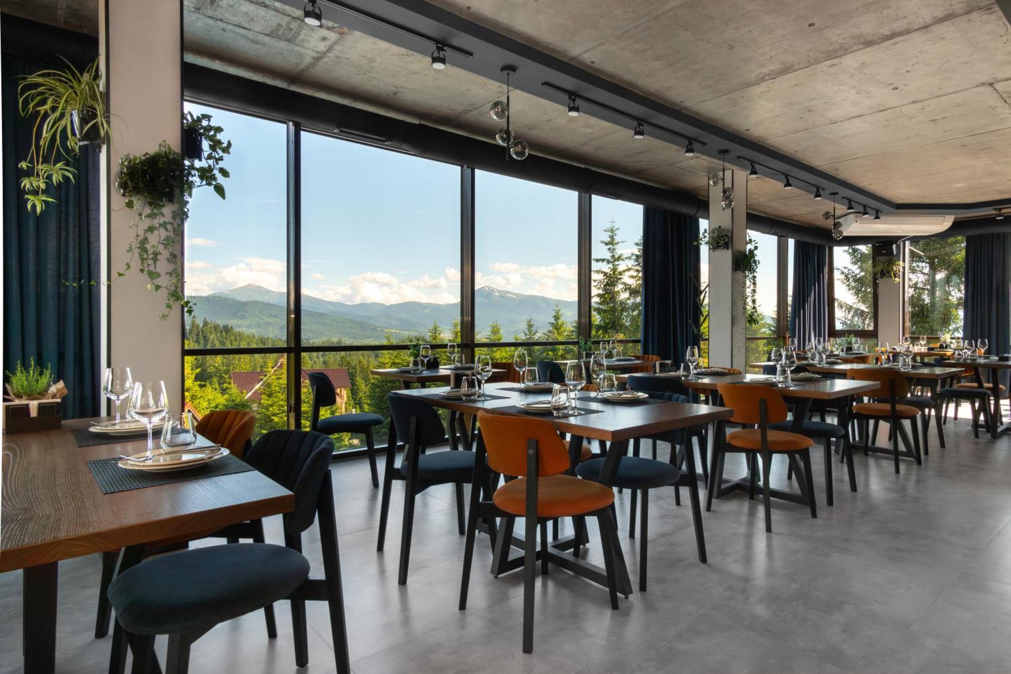 Summit Otel Yablunytsia Dış mekan fotoğraf