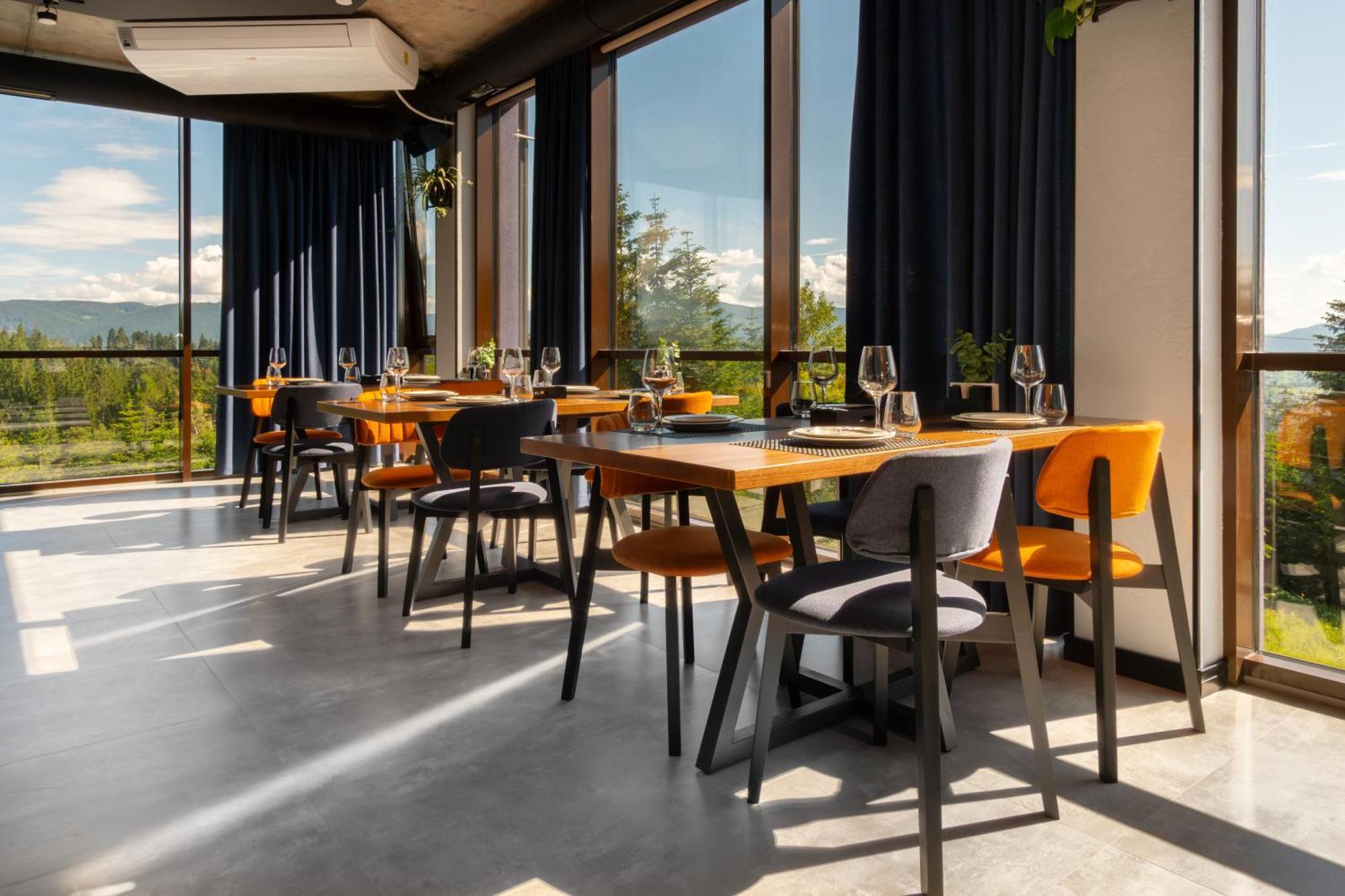 Summit Otel Yablunytsia Dış mekan fotoğraf